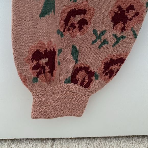 Floral sweater size M - Picture 4 of 5
